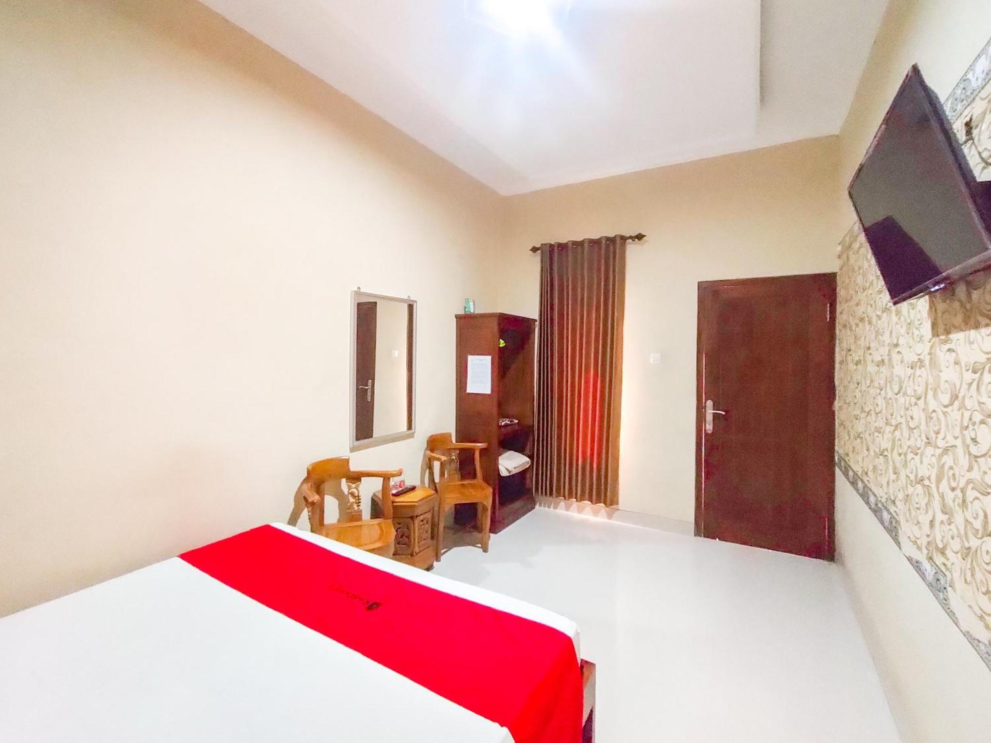 Reddoorz Syariah At Graha Adi Karya Kartasura Hotel Kartosuro ภายนอก รูปภาพ