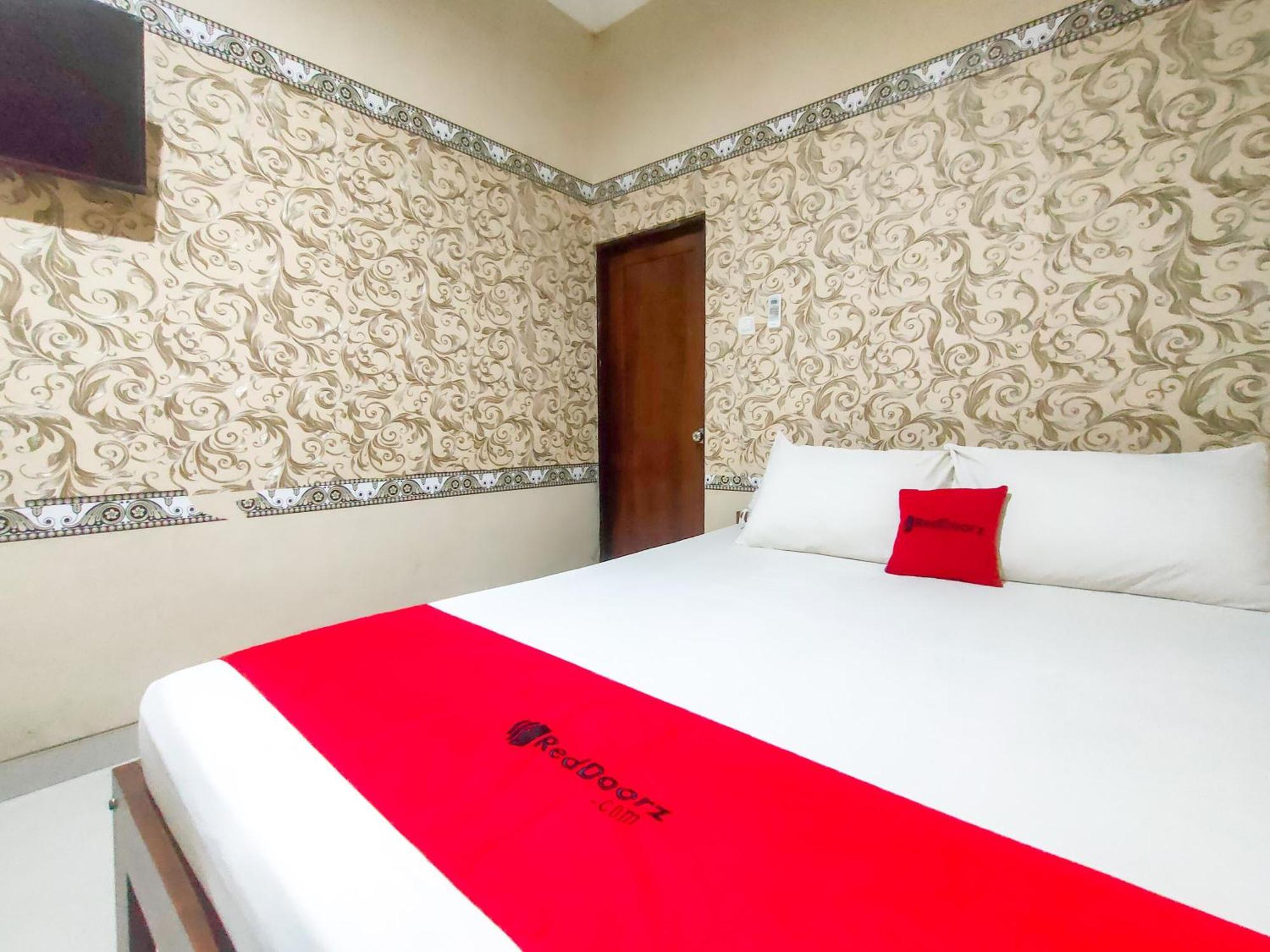 Reddoorz Syariah At Graha Adi Karya Kartasura Hotel Kartosuro ภายนอก รูปภาพ