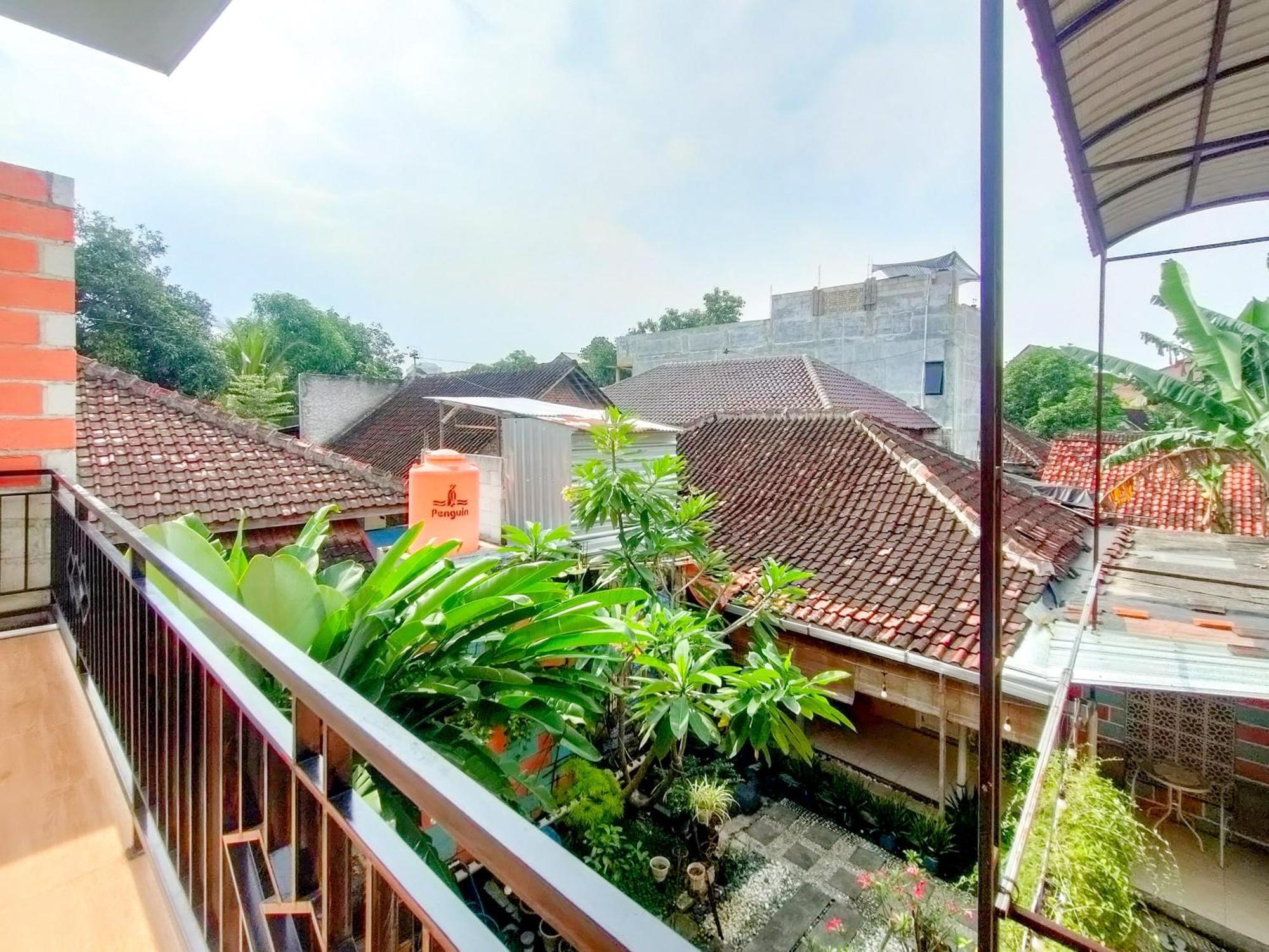 Reddoorz Syariah At Graha Adi Karya Kartasura Hotel Kartosuro ภายนอก รูปภาพ